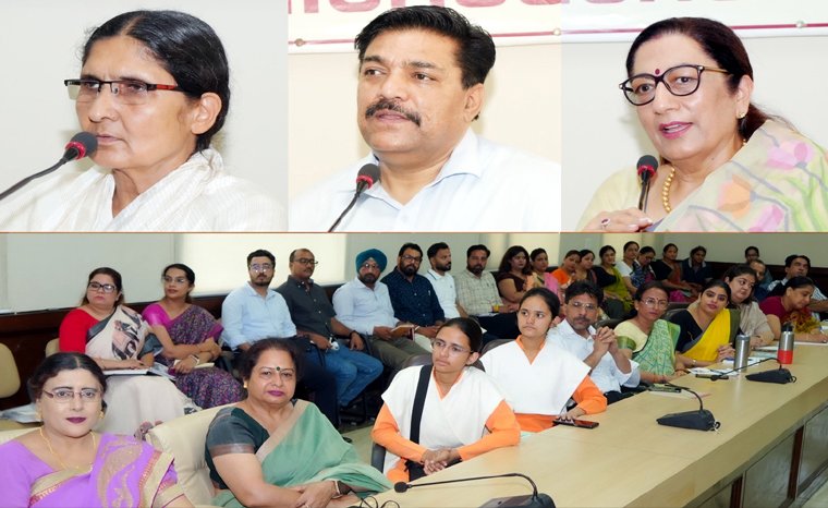 Prominent Scholars Emphasise Core Human Values at KMV’s Faculty Development Program