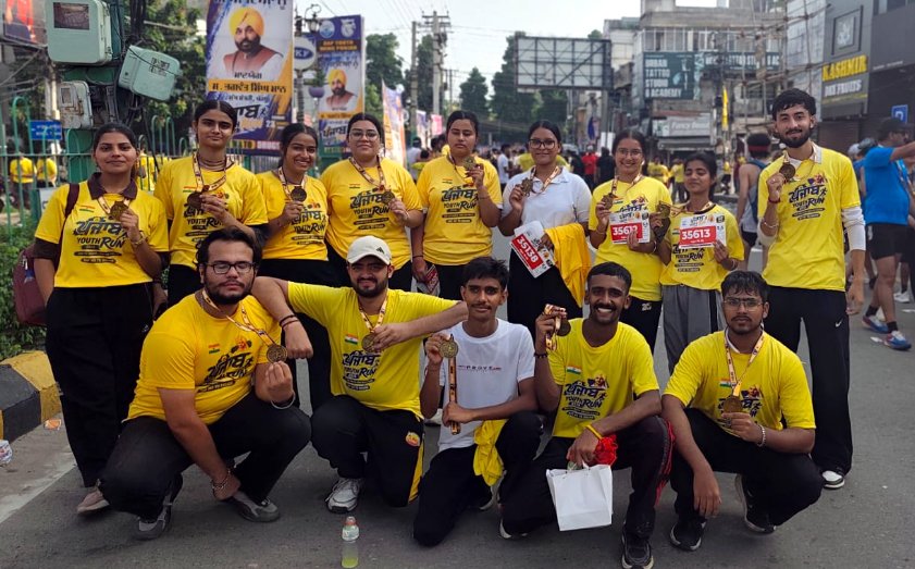 NSS Volunteers of DAV College, Jalandhar, run for a drug-free Punjab at 'Punjab Youth Run 2026'