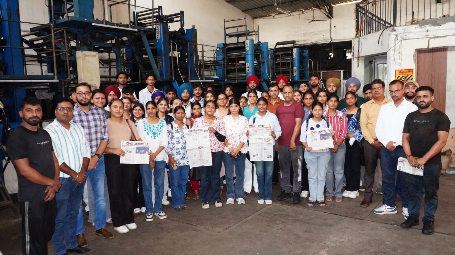 Journalism Students from IKG PTU Visit Dainik Jagran Printing Press to Learn AI-Driven News Production